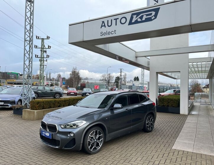 BMW X2 SUV 2,0 l 140 kw
