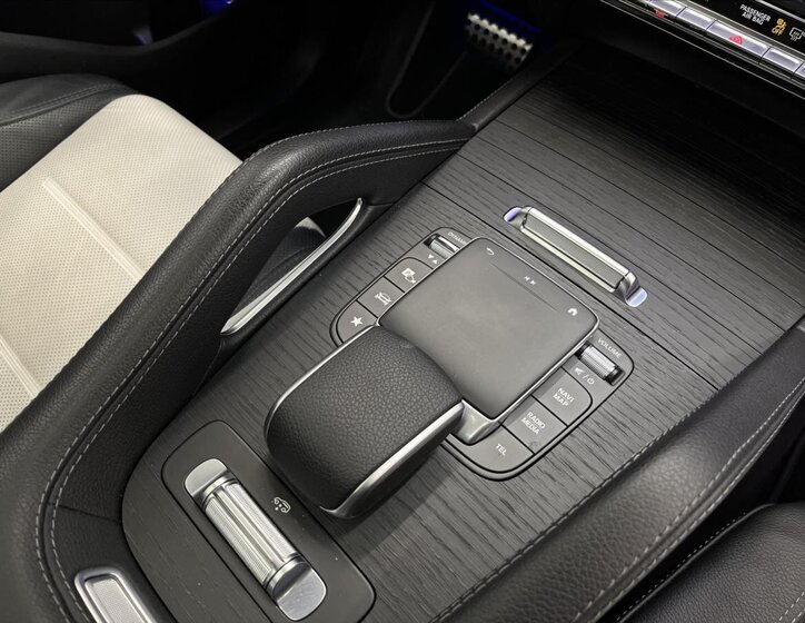 Mercedes-Benz GLE 19