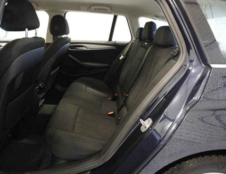 BMW Řada 5 Kombi 2,0 l 120 kw