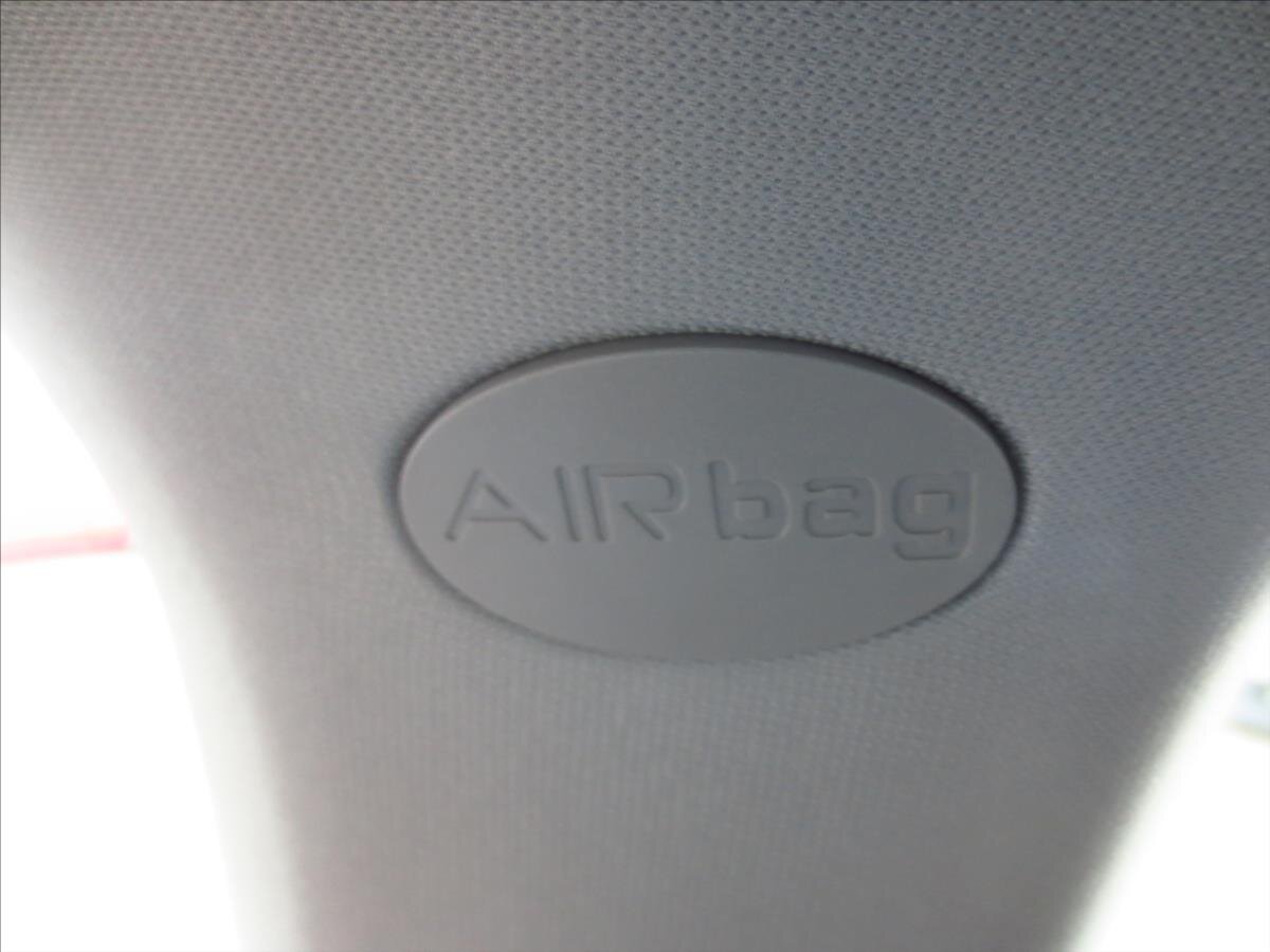 Alfa Romeo Giulia Sedan / Limuzína 2,1 l 110 kw