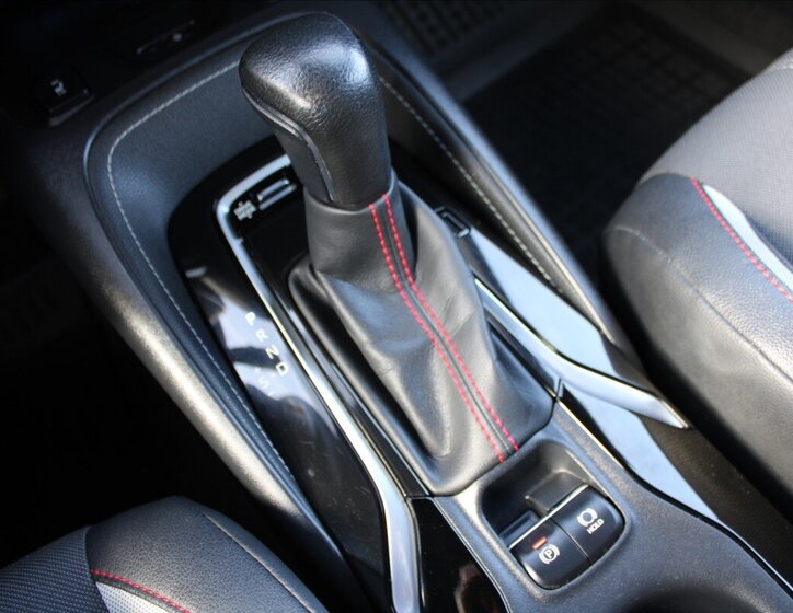 Toyota Corolla Kombi 2,0 l 112 kw