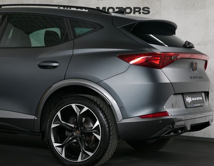Cupra Formentor SUV / Terénní 2,0 l 140 kw
