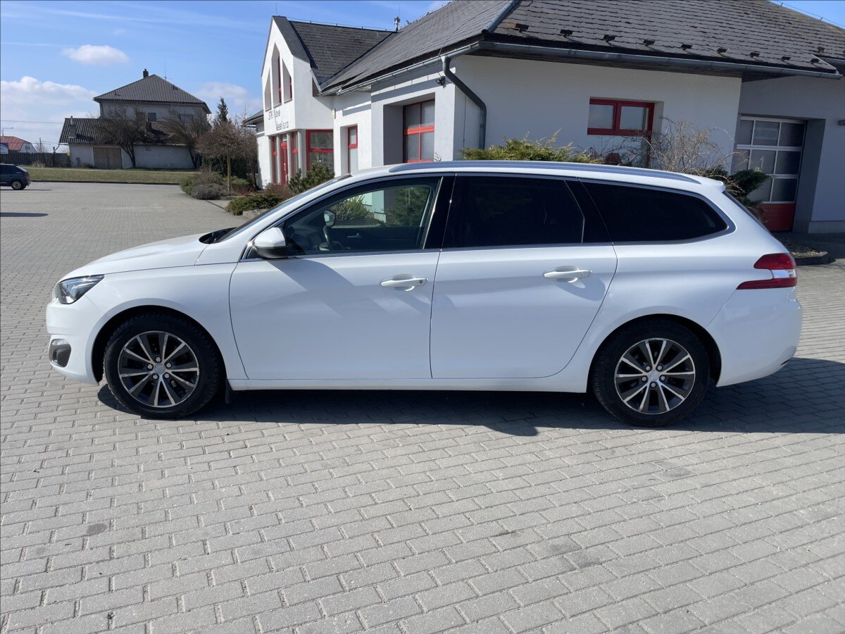 Peugeot 308 Kombi 1,6 l 88 kw