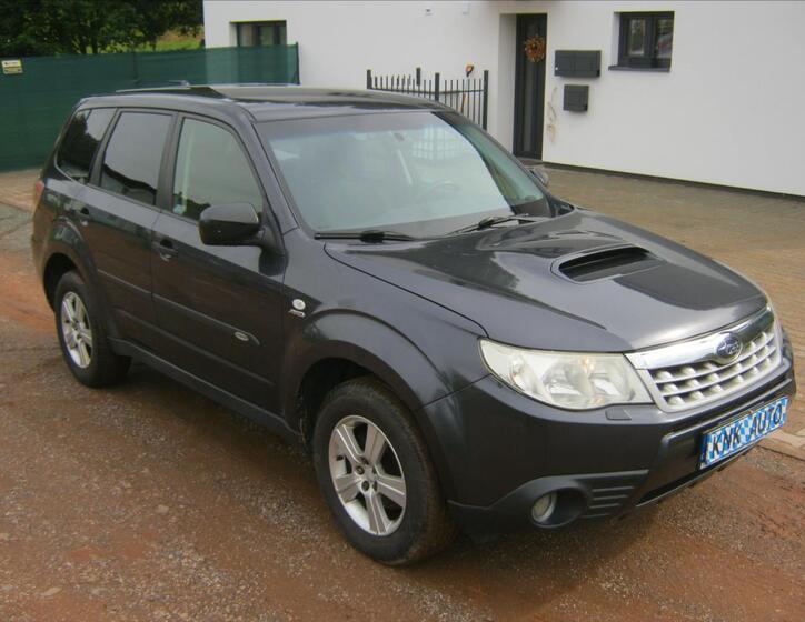 Subaru Forester 8
