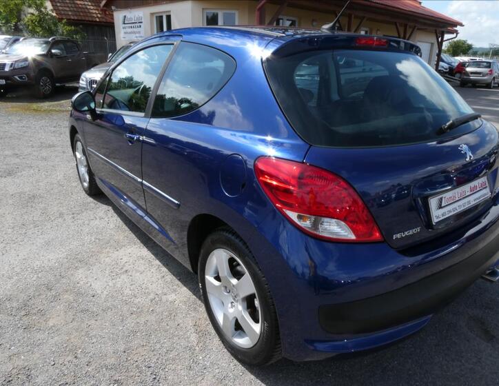 Peugeot 207 7