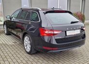 Škoda Superb Kombi 2,0 l 110 kw