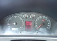 Volkswagen Multivan Kombi 2,5 l 128 kw