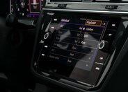 Volkswagen Tiguan SUV 2,0 l 235 kw