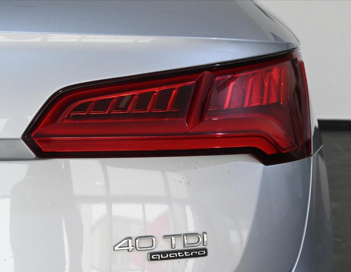 Audi Q5 SUV 2,0 l 140 kw