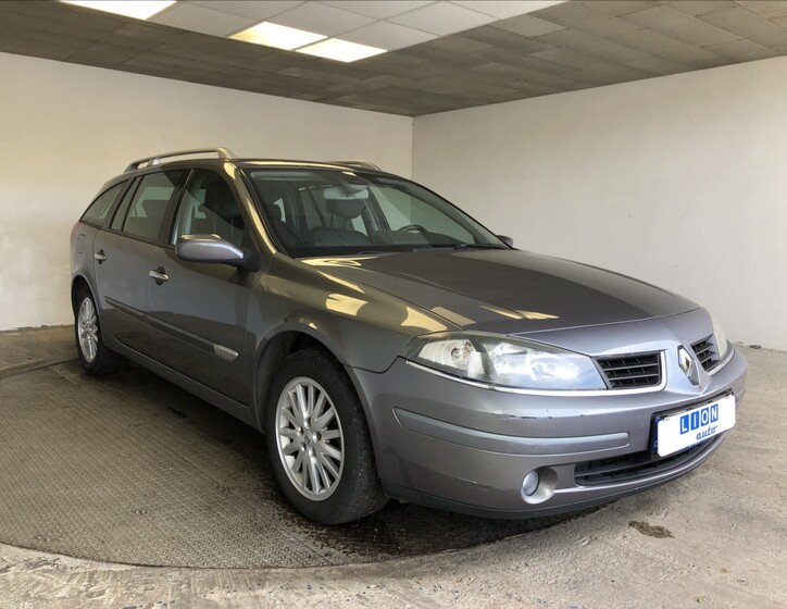 Renault Laguna 1