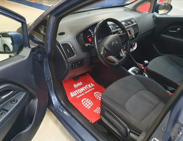 KIA Rio Hatchback 1,2 l 61 kw