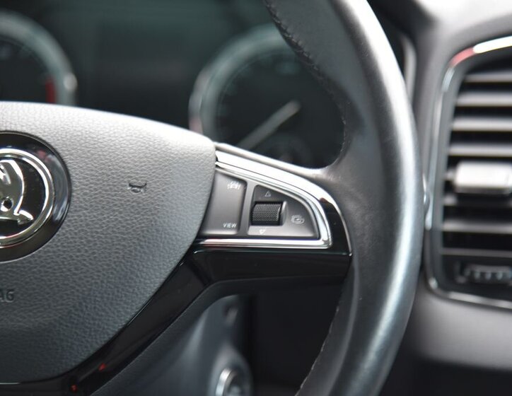 Škoda Karoq SUV 1,5 l 110 kw