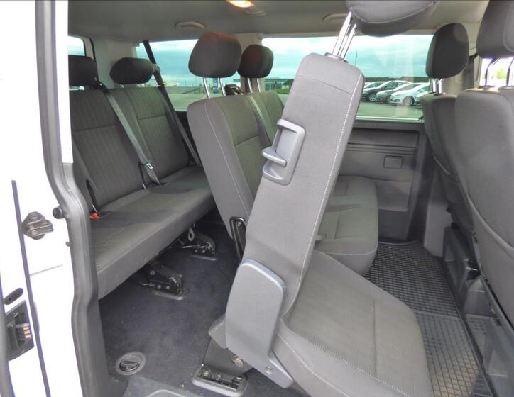 Volkswagen Caravelle 40