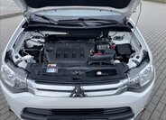 Mitsubishi Outlander SUV / Terénní 2,3 l 110 kw