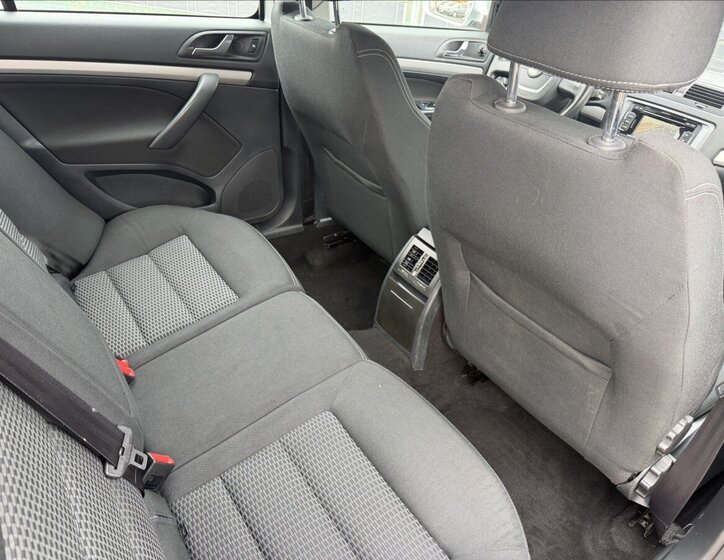 Škoda Octavia Kombi 1,6 l 77 kw