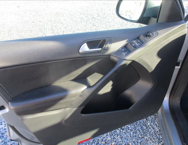 Volkswagen Tiguan SUV 2,0 l 103 kw