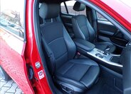 BMW X4 Sedan / Limuzína 3,0 l 190 kw