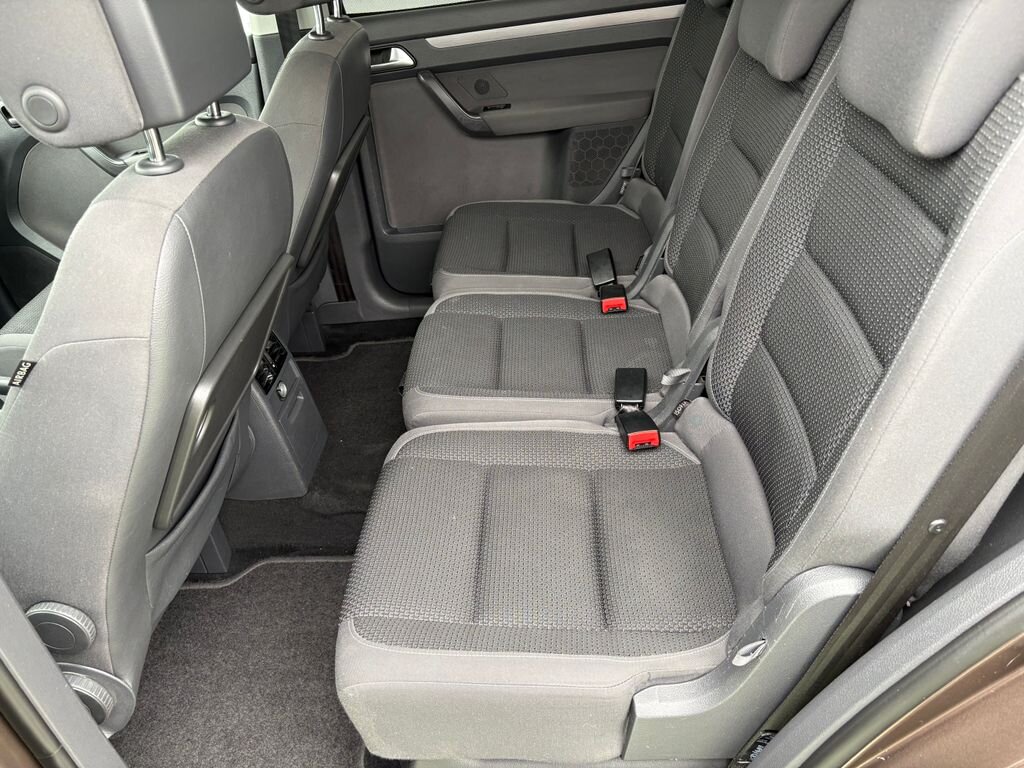 Volkswagen Touran MPV 1,6 l 77 kw