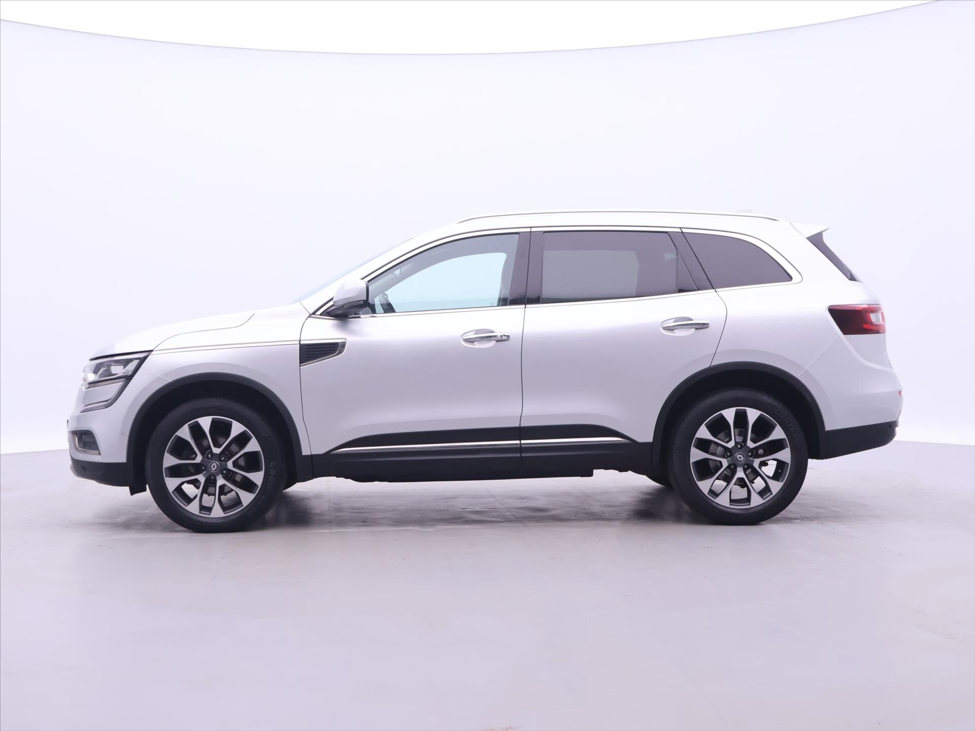 Renault Koleos SUV / Terénní 2,0 l 313 kw