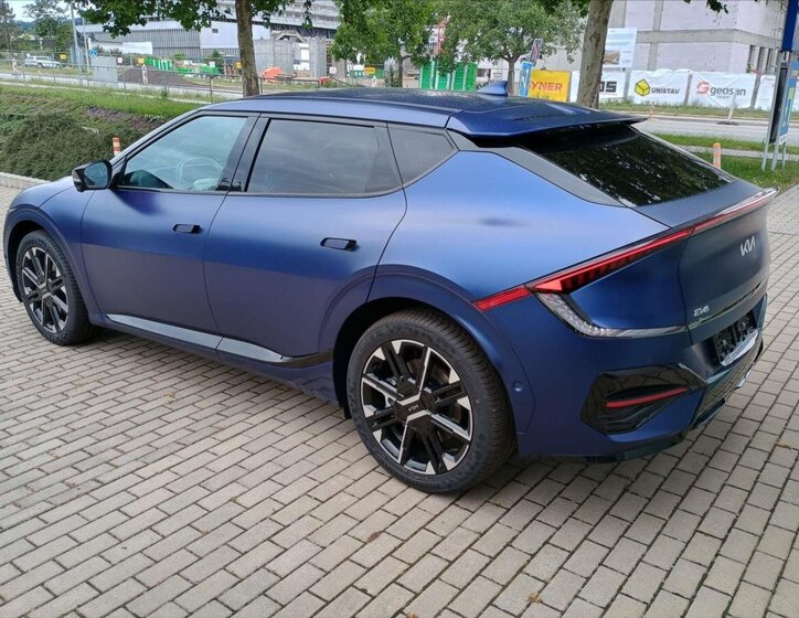 KIA EV6 3