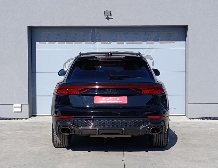 Audi RS Q8 SUV / Terénní 4,0 l 441 kw