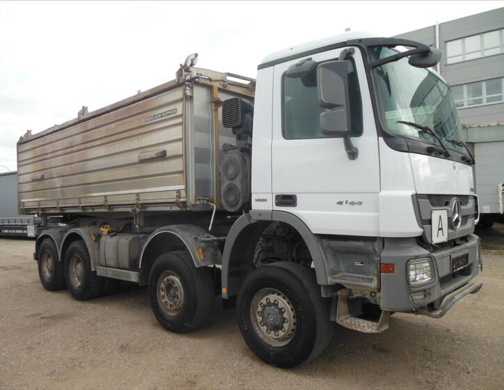 Mercedes-Benz Ostatní 2