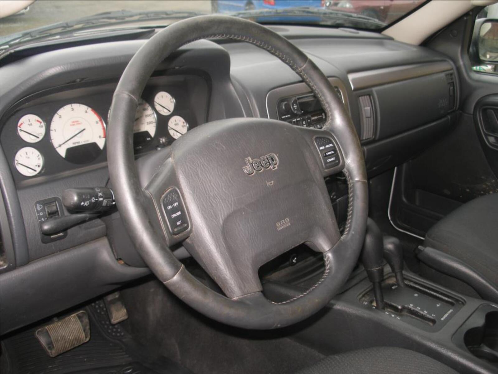 Jeep Grand Cherokee 5