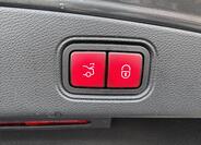 Mercedes-Benz Třídy E 30