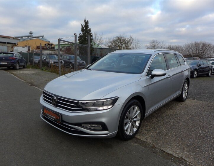 Volkswagen Passat Kombi 2,0 l 110 kw