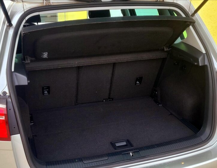 Volkswagen Golf Sportsvan MPV 1,2 l 81 kw