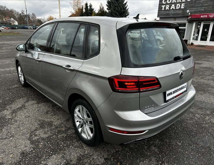 Volkswagen Golf Sportsvan Hatchback 1,5 l 110 kw