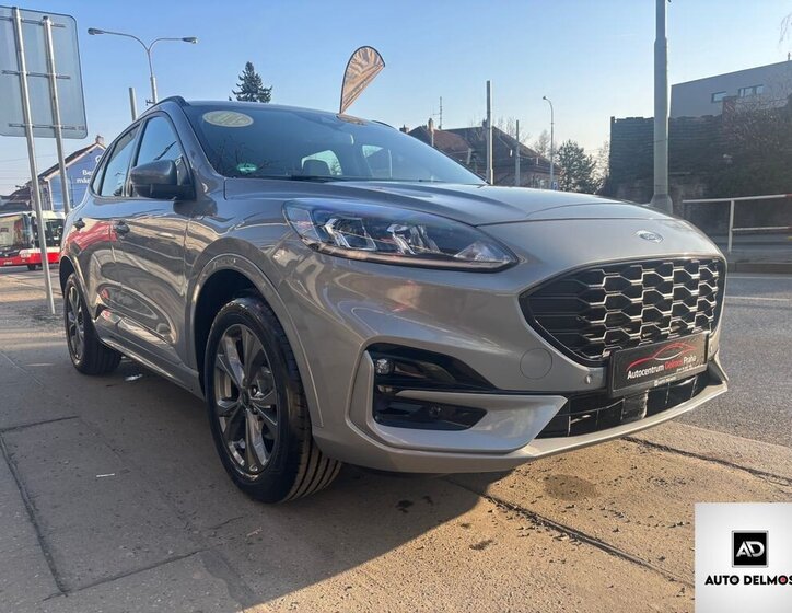 Ford Kuga SUV / Terénní 1,5 l 88 kw