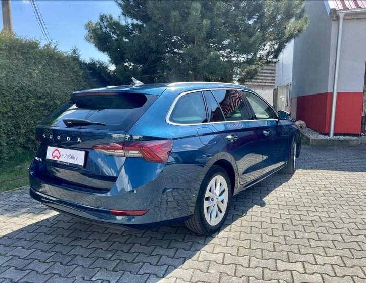 Škoda Octavia Kombi 2,0 l 85 kw