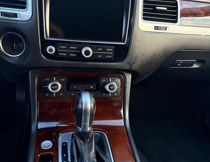 Volkswagen Touareg SUV / Terénní 0,0 193 kw