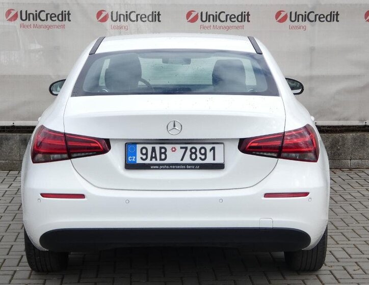 Mercedes-Benz Třídy A Sedan / Limuzína 2,0 l 85 kw