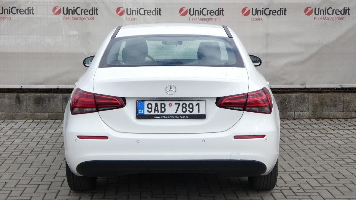 Mercedes-Benz Třídy A Sedan / Limuzína 2,0 l 85 kw