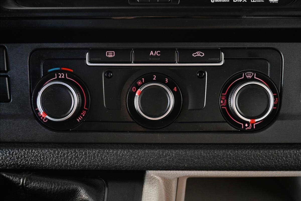 Volkswagen Transporter Skříň 2,0 l 75 kw