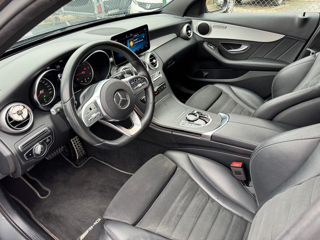 Mercedes-Benz Třídy C Kombi 2,2 l 143 kw