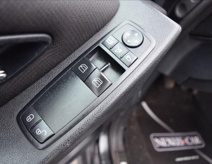 Mercedes-Benz Třídy A Kombi 1,5 l 70 kw