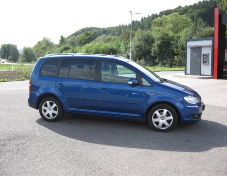 Volkswagen Touran Kombi 2,0 l 103 kw