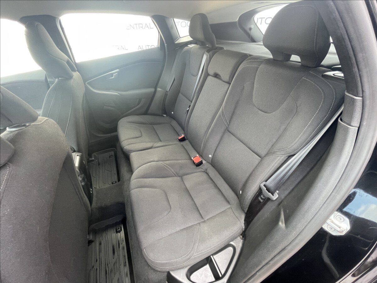 Volvo V40 Hatchback 2,0 l 88 kw