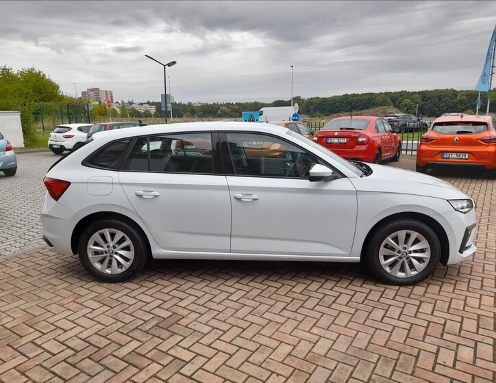 Škoda Scala Hatchback 999,0 85 kw
