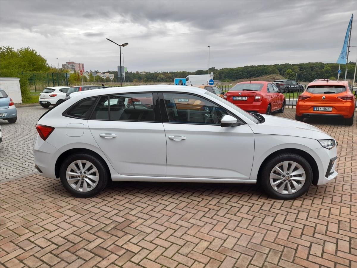 Škoda Scala Hatchback 999,0 85 kw