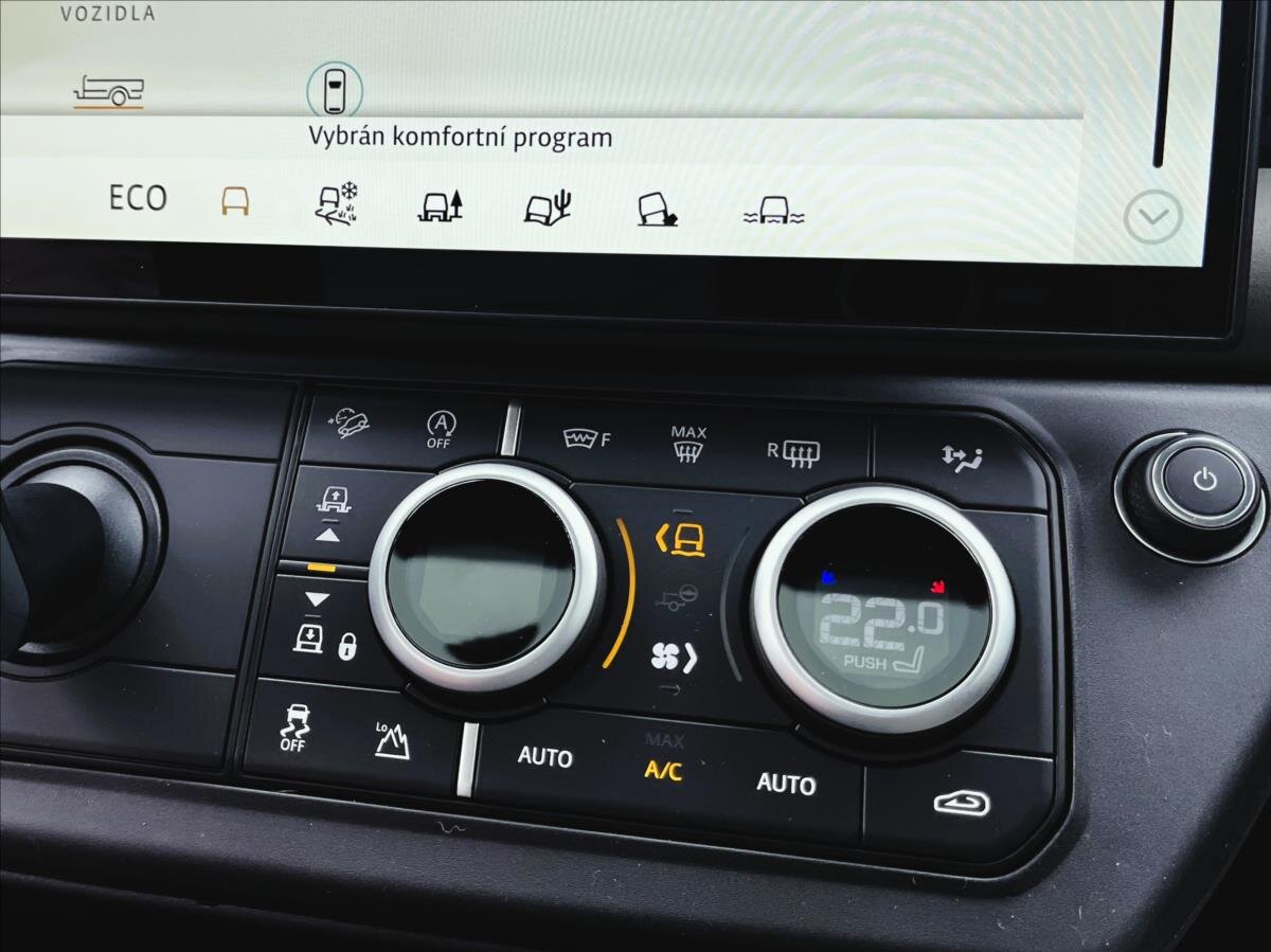 Land Rover Defender SUV / Terénní 3,0 l 183 kw