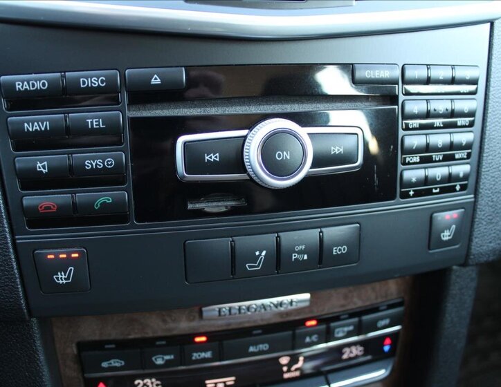 Mercedes-Benz Třídy E Kombi 2,1 l 125 kw