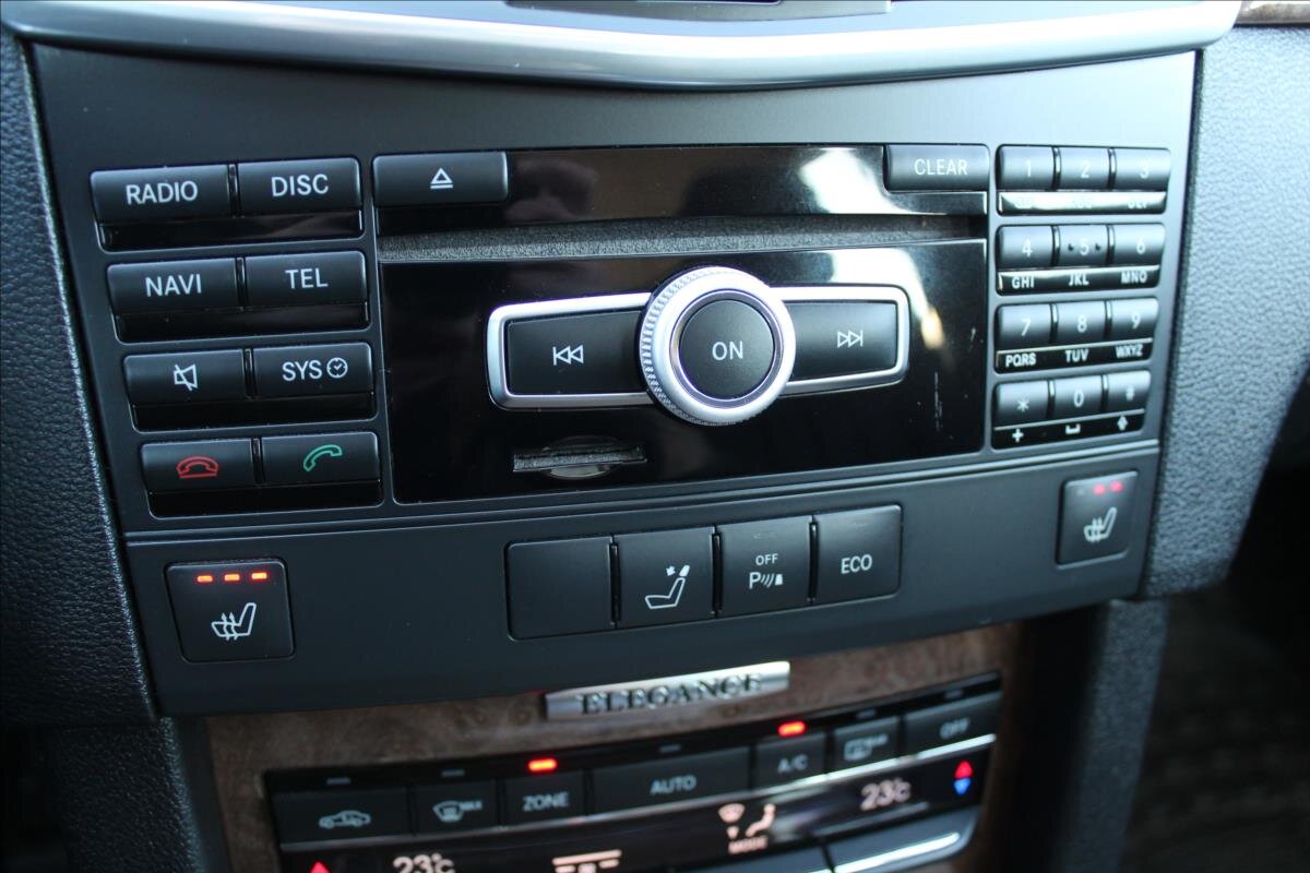 Mercedes-Benz Třídy E Kombi 2,1 l 125 kw