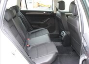 Volkswagen Passat 19