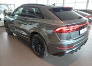 Audi Q8 7