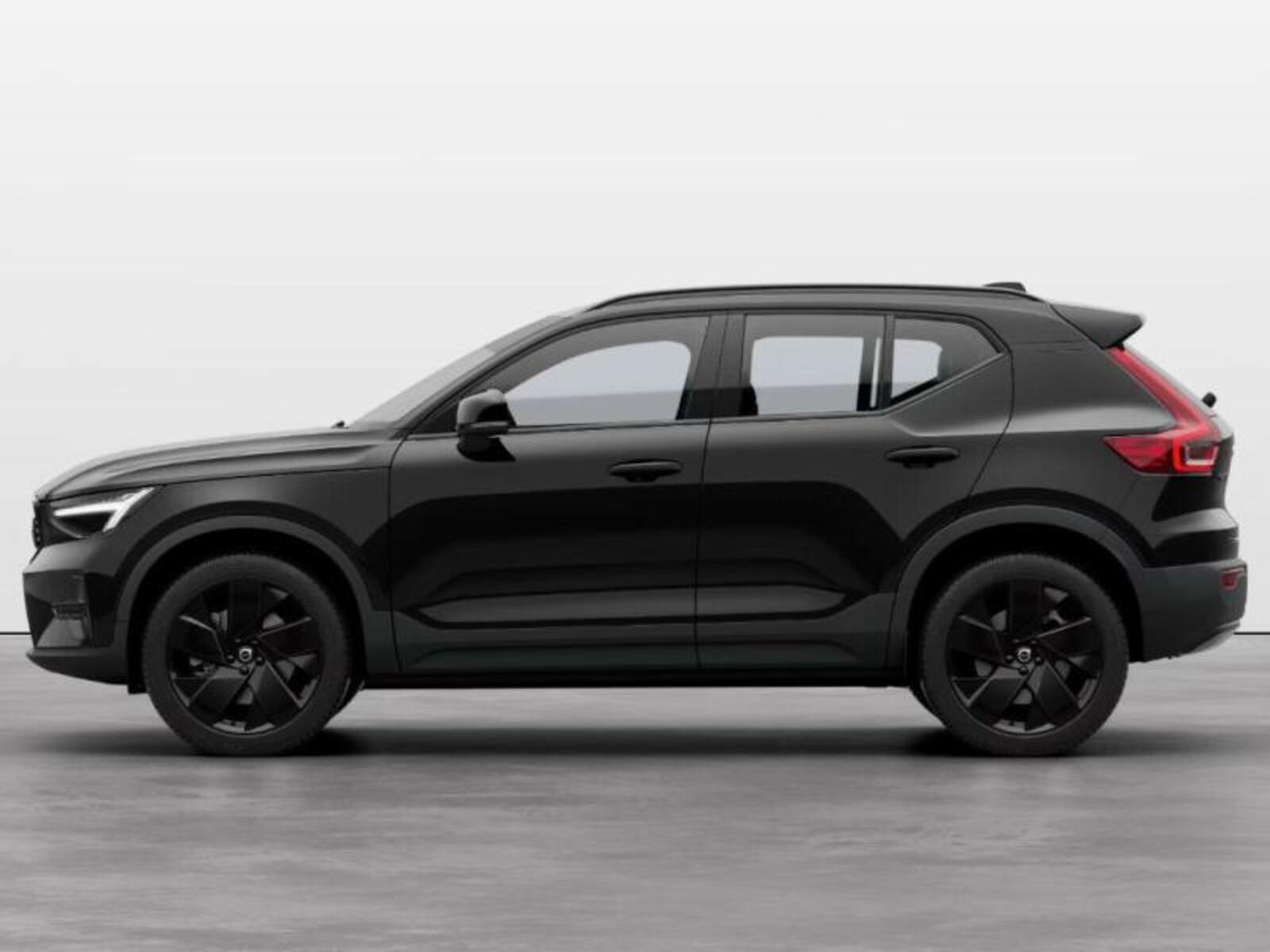 Volvo XC40 4