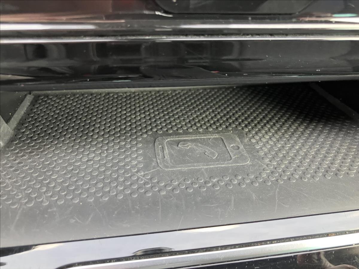 Volkswagen Passat Kombi 2,0 l 110 kw